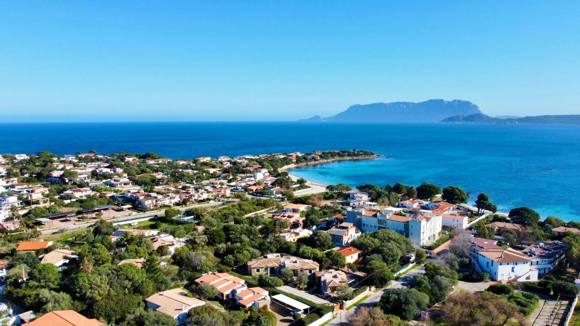 Garden Retreat - Homey Experience Olbia Esterno foto