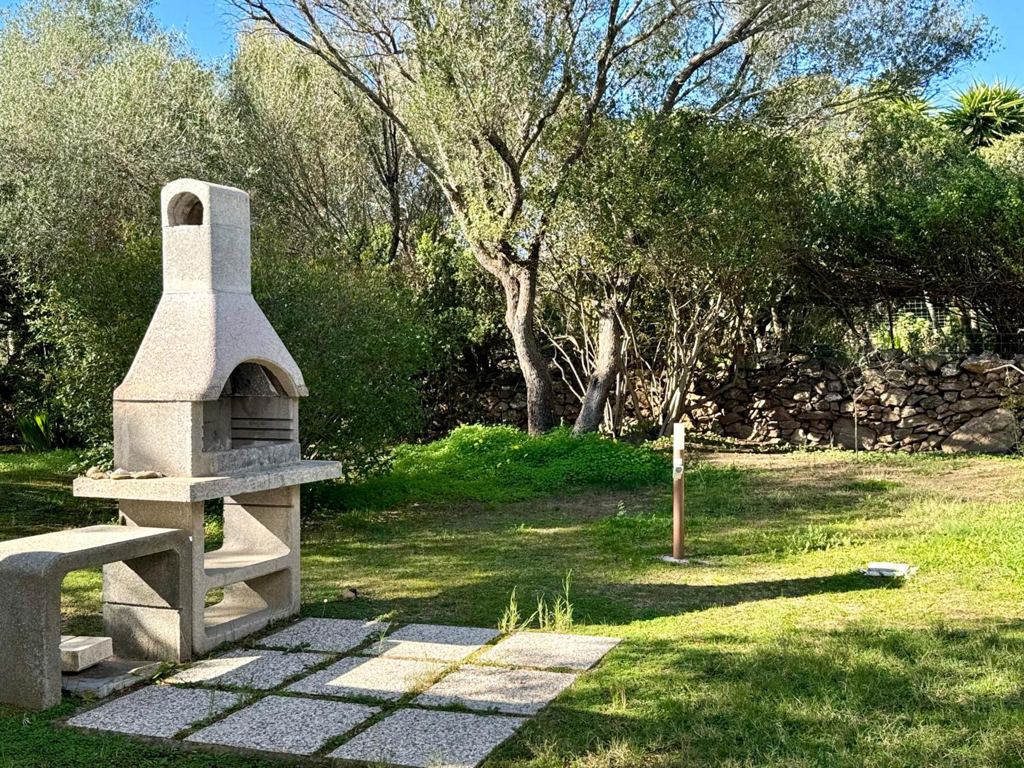 Garden Retreat - Homey Experience Olbia Esterno foto